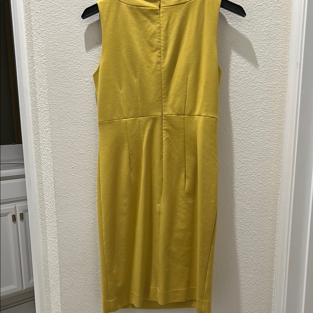 ADRIENNE VITTADINI Elegant Lime Yellow Sleeveless Dress - Picture 7 of 13